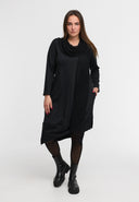 'Lunet' jurk – modern, elegant & met karaktervol ontwerp