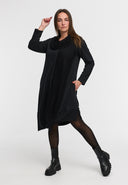 'Lunet' jurk – modern, elegant & met karaktervol ontwerp