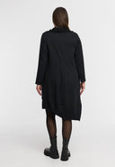 'Lunet' jurk – modern, elegant & met karaktervol ontwerp