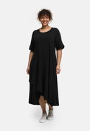 'Valeria' Jurk – vloeiend, modern & vrouwelijk