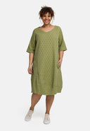 'Olina' Klänning – lätt, strukturerad & mjukstretch