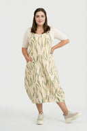 'Livia' Stropkjole – luftig, figursmigrende & enestående